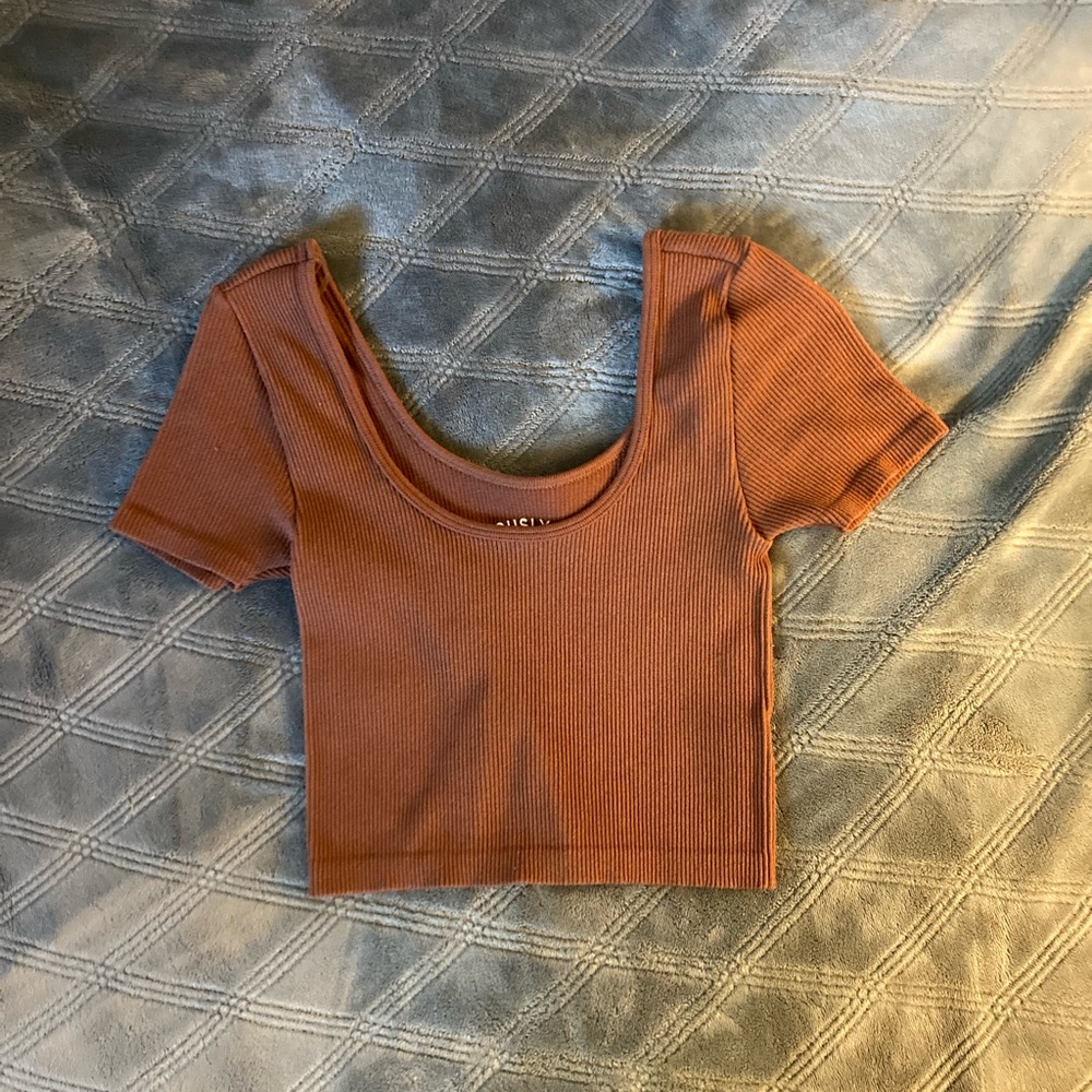 Aeropostale Seriously Seamless Cropped Baby Tee